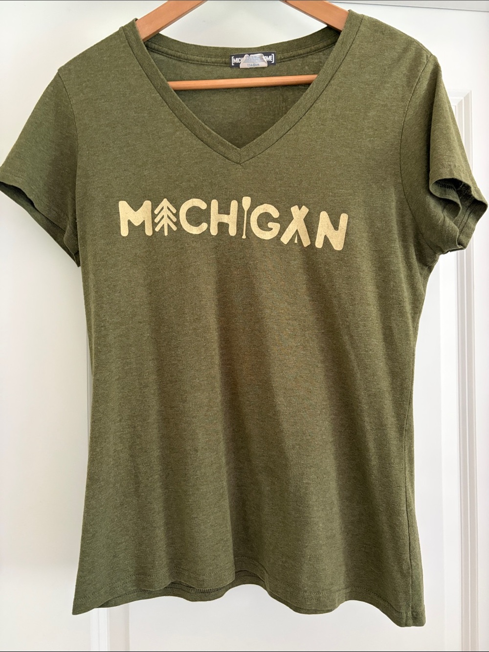 Michigan V-Neck Tee in Olive Green
